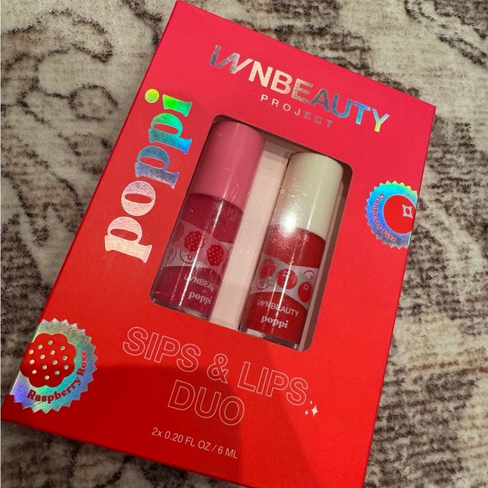 Poppi Sips & Lips Duo - Raspberry Rose and Cranberry Fizz. VIRAL set!
